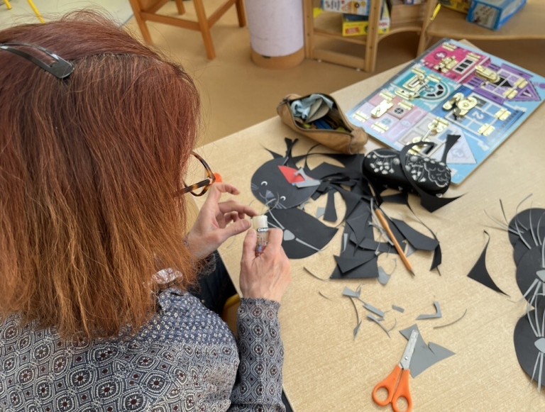 Avant la Fête ... commission déco et signalétique au Centre de l'Enfance